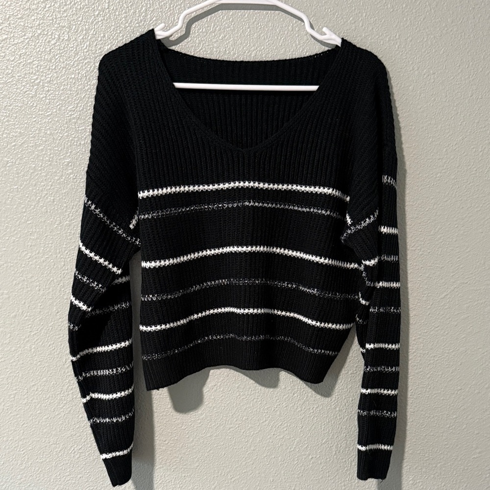 SHEIN Striped V-Neck Sweater in Black and White